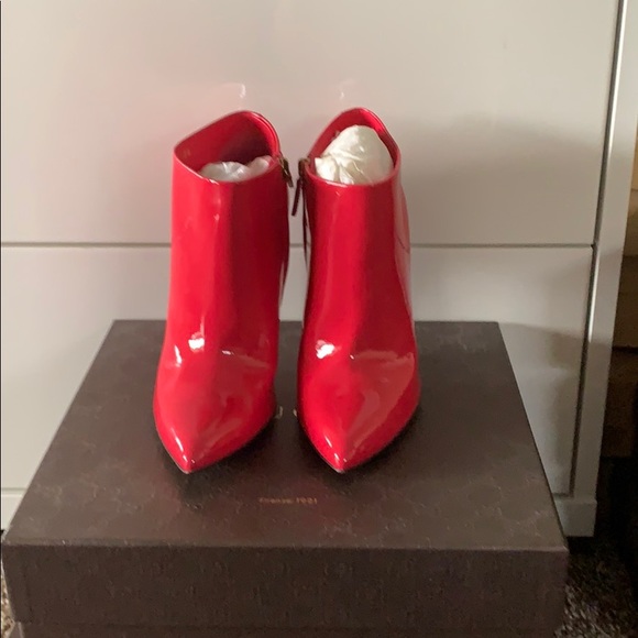 Gucci Vernice Crystal, Shocking Pink - Picture 3 of 5